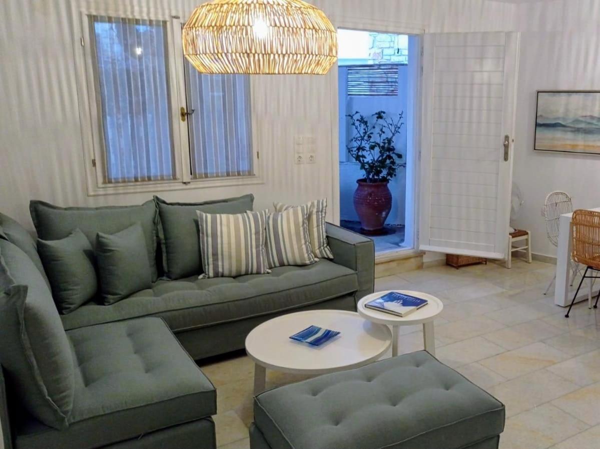 Вилла Lydia'S Charming House In Naoussa Экстерьер фото