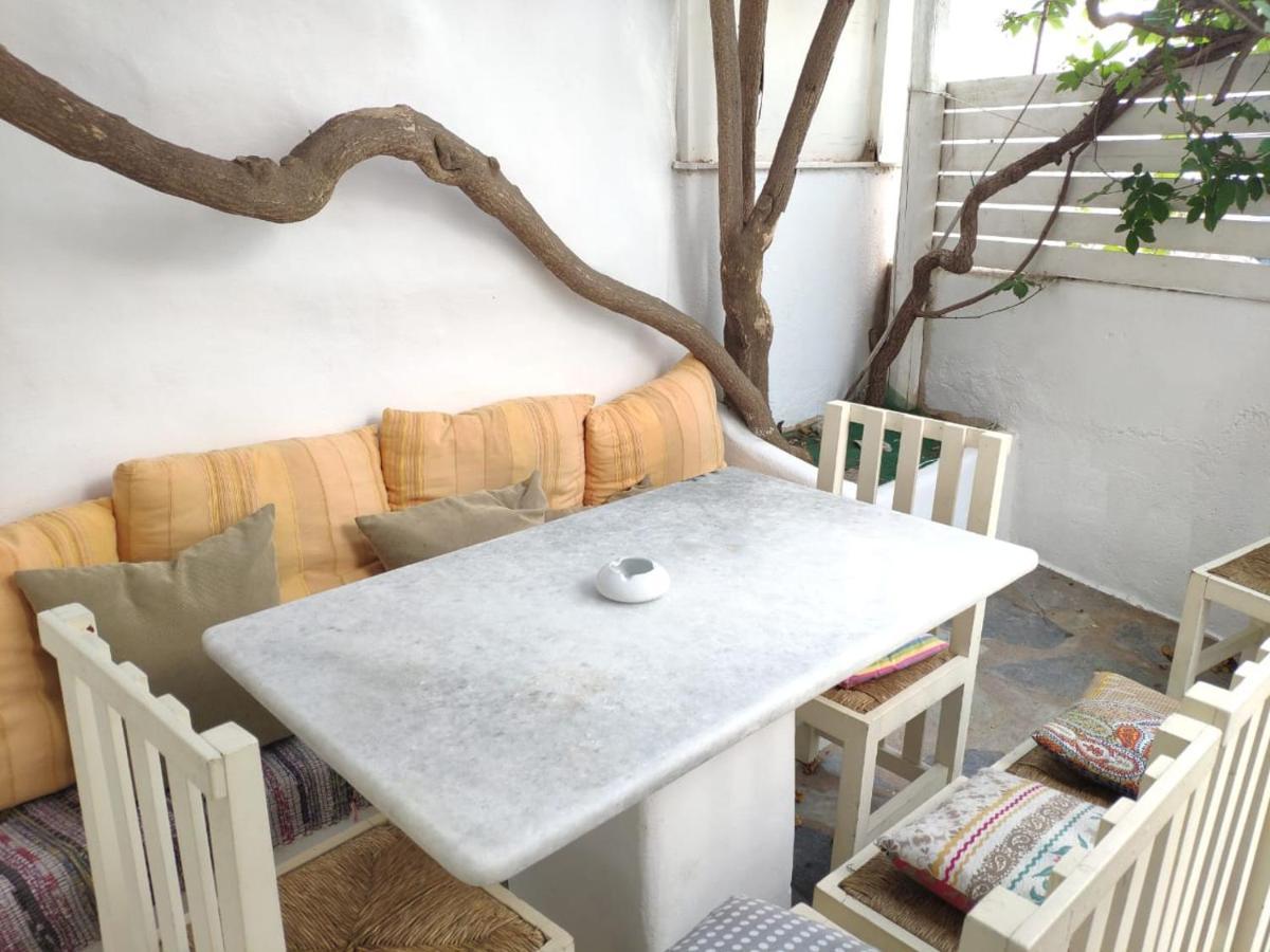 Вилла Lydia'S Charming House In Naoussa Экстерьер фото